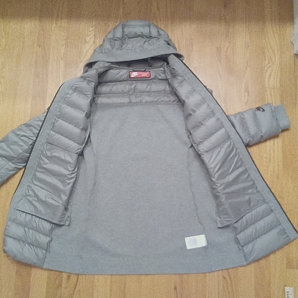 NIKE Tech Fleece Aeroloft Parka Jacket Small - Picture 9 of 11